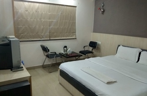 Hingana Hotel | JK Rooms 122 Shaheen Lodging & Boarding