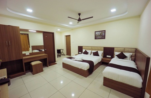 Vellore Hotel | JKINN