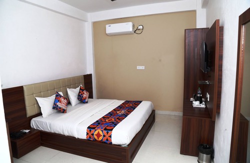 Pithampur Hotel | JMC HOTEL KIA INN