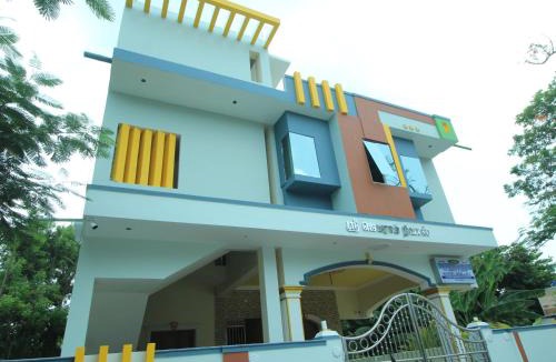 Thirunallar House | JMS Guest House