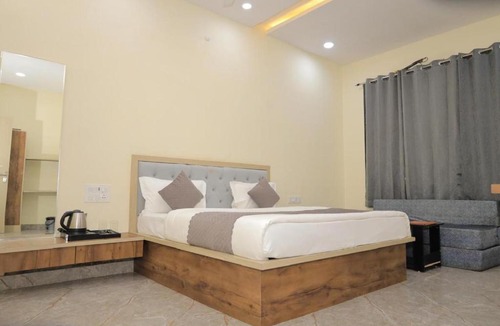 Ajmer Hotel | Jodhana Raj Hotel & Restaurant