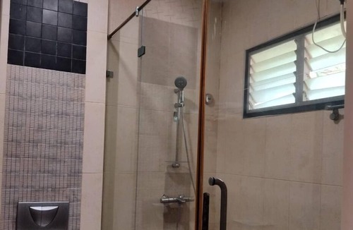 Avinashi Hotel | JTC Club Resort