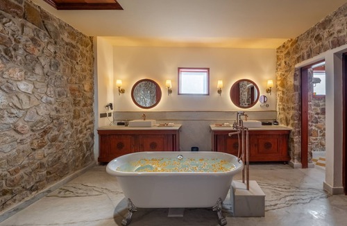 Jamool Khera Hotel | Juna Mahal Jungle Resort Ranthambore