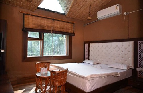 Haldwani Hotel | Jungle Resort