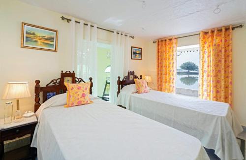 Sarwar House | Junia Bagh a Lakeside Homestay