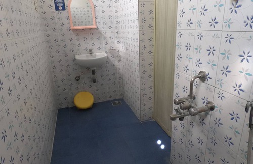 Nanganallur House | Just Guest House