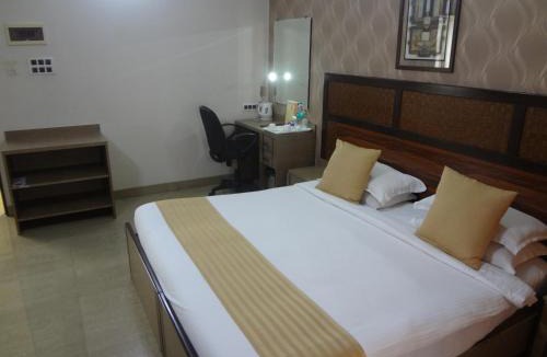 J B Nagar Hotel | Jyoti Dwelling Hotel