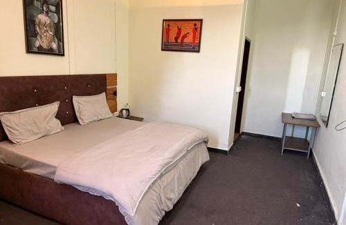 Kempty Range Hotel | Kaafirana Camps