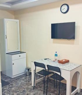 Ettumanoor Hotel | Kaamyakam Residency
