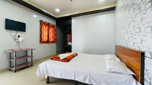 Satara Hotel | Kaas Hill Resort