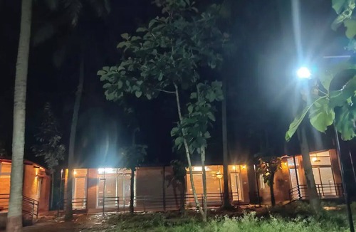 Heggadadevankote House | Kabini Lakeside Earthern Cottages Farmstay Rustic