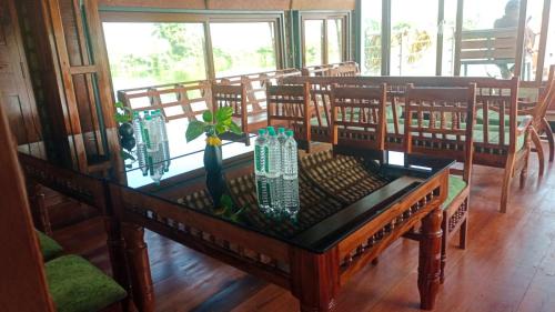 Mullakkal Boat Rental | Kalappura Houseboats & Tours