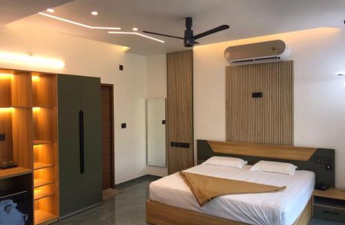 Munroe Island Resort | Kalloos Island Backwater Resort