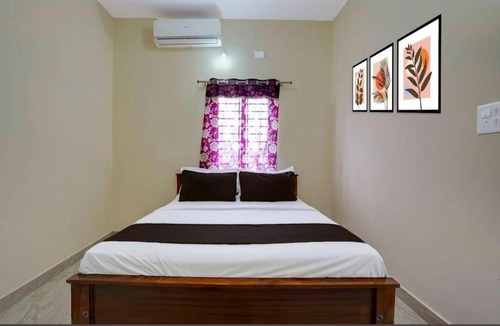 Nelamangala Hotel | Kalpatharu Sprit Boarding and Lodging