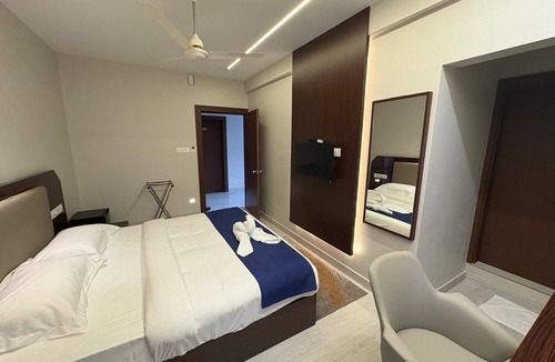 Thalassery Hotel | Kanak Residency Kuthuparamba