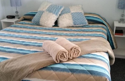 Kingscote Cottage | Kangaroo Island Accommodation - Reggie's Cottage