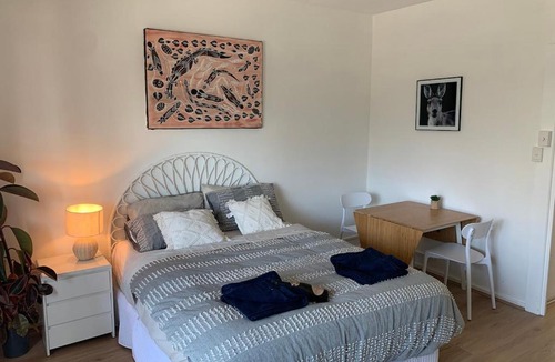 West Perth Apartment | Kangaroo Lodge, Skip to city and kings park 311