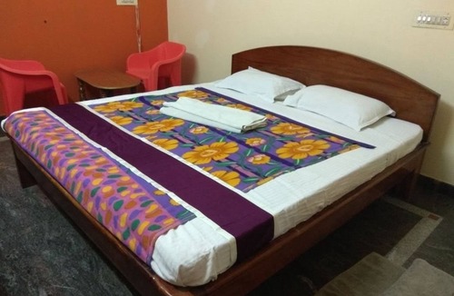 Dharmapuri Hotel | Kanish Home Stay