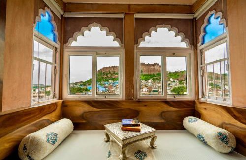 Gulab Sagar Hotel | Kankariya Heritage