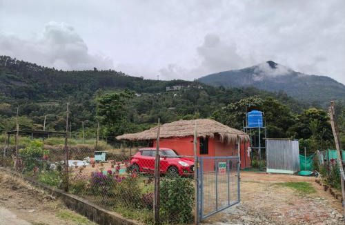 Kanthalloor House | Kanthalloor Mud & Mist Homestay