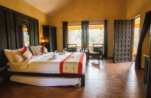 Bhiwapur Hotel | Karhandla Farm and Resort