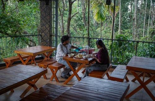 Vythiri Resort | Kashmeeram Vythiri Wayanad Premium Pool Resort