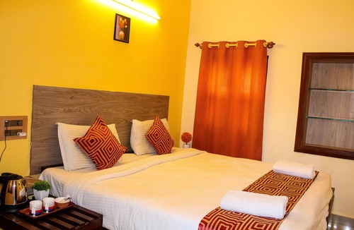 Mysore Bed & Breakfast | Kaveri Hotel B&B/Guesthouse
