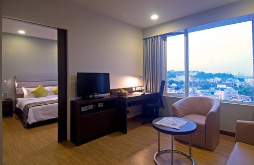 Dabagardens Hotel | Keys Select by Lemon Tree Hotels, Visakhapatnam