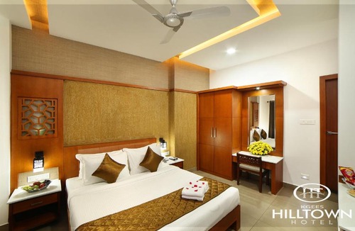 Kattappana Hotel | Kgees - Hill Town Hotel