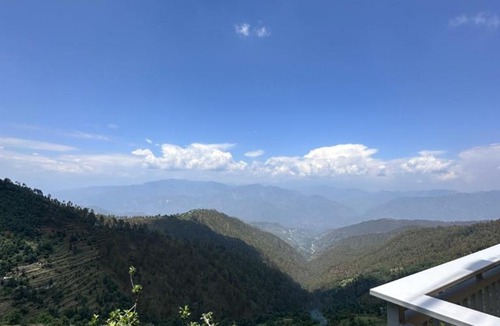 Kanatal Villa | Khaadu farm & living