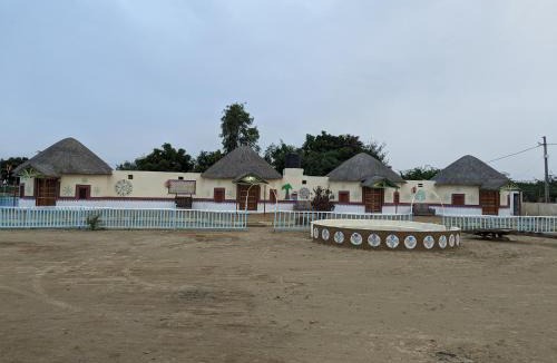 Bhuj Hotel | Khoyla Homestay