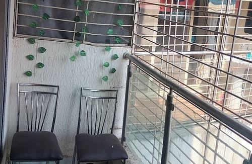Christian Gaon Apartment | Kickback and relax in this calm and peaceful place 5 min to pheonix mall