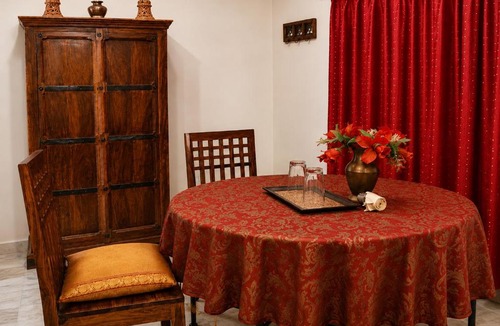 Amar Sagar Pol Cabin | Killa Bhawan Lodge