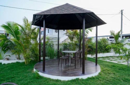 Jamnagar Hotel | King's Kraft The Park Executive Hotel