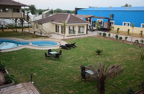 Sindhari Hotel | Kiri Container Resorts