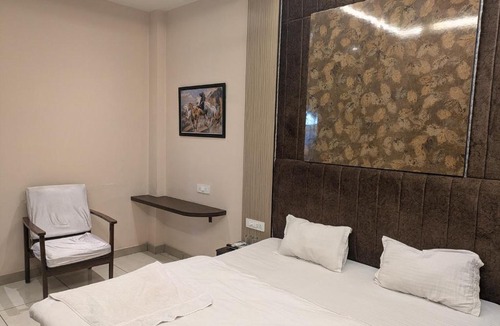 Ramnagar Hotel | Kishori Vatika