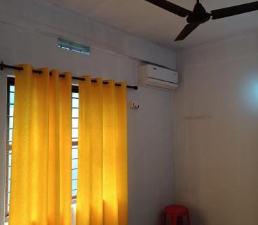 Perintalmanna Hotel | KK Residency