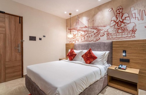 Madhapur Hotel | Klyra Hotel