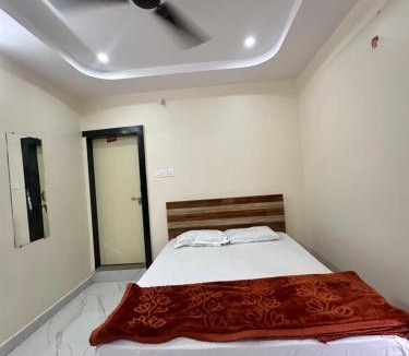 Bhadrachalam Hotel | KML Grand Stay