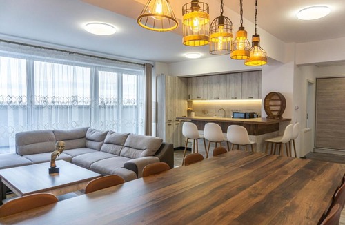 Tractorul Apartment | KOA - Sunset Penthouse