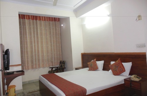 Adarsh Nagar Hotel | Konark Palace hotel