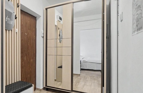 Iasi Apartment | Konstanzer12 - Free Parking Apt - AC