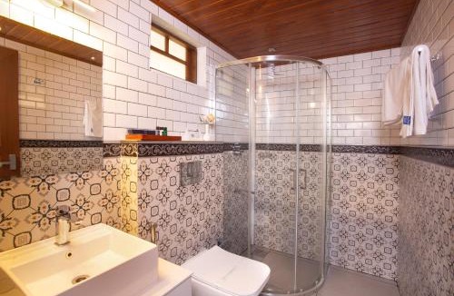 Periyur Resort | Koviloor Resort