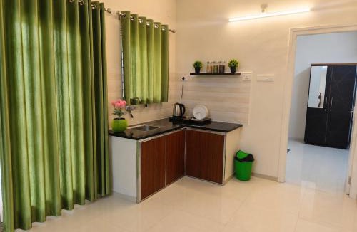 East Nada Apartment | Krishna Theeram 150m from Temple