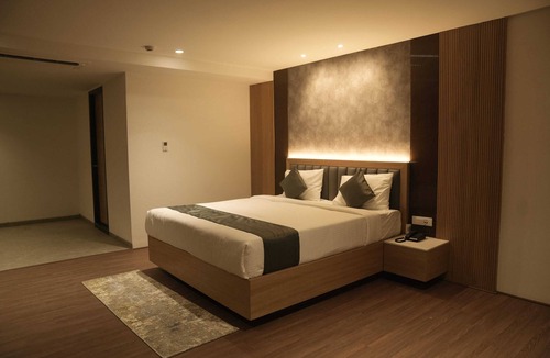 Kompally Hotel | KRIYA GRANDEUR