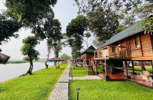 Kumarakom Resort | KTDC Water Scapes