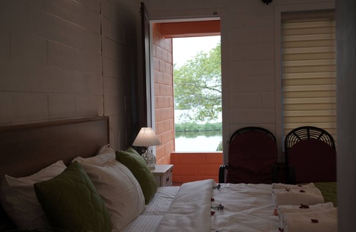 Vypin Resort | KUZHUPPILLY BEACH HOUSE