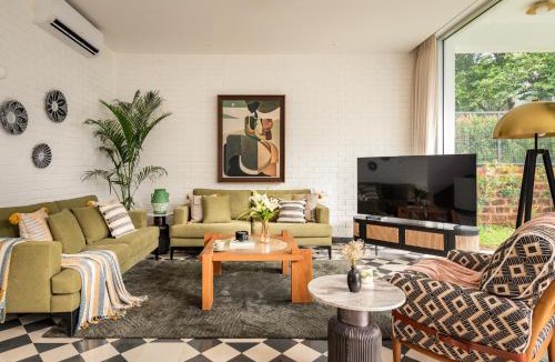Nerul Villa | La Agueda by The Blue Kite - 2BHK Luxury Villas, 10 mins to Candolim Beach & 5 mins to Casino with Private Pool, Fully Equipped Kitchen, Garden, 24x7 Security & WiFi
