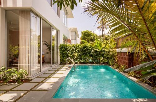 Kudal Villa | La Donaira by The Blue Kite - 2 & 3 BHK Villas with Private Pool Garden & Kitchen 10 mins to Vagator & Morjim Beach