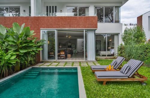 Vagator Villa | La Dora by The Blue Kite -3BHK Contemporary Villas with Pvt Pool, 5 mins Walk to Vagator beach-Caretaker, Kitchen & Garden